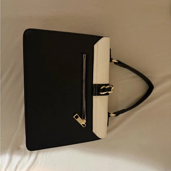 Aldo Black, Cream, and Tan Tote with Gold Chain - Picture 2 of 2